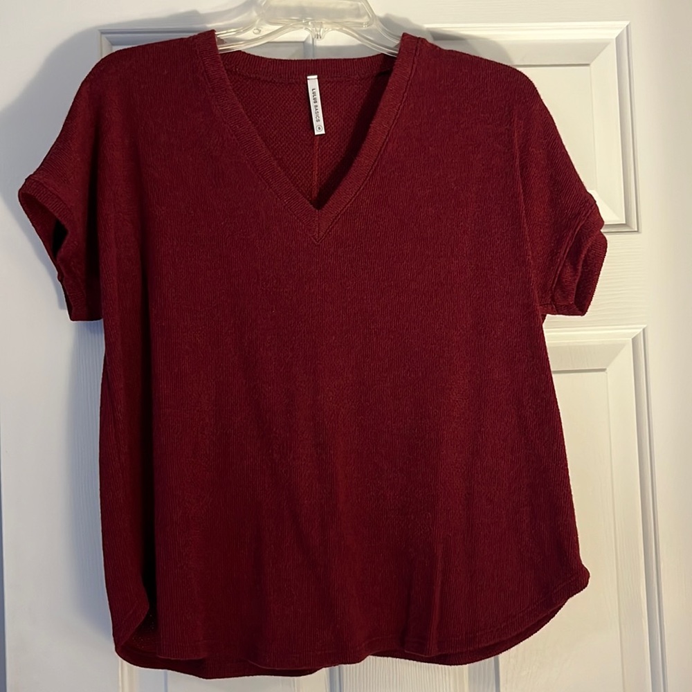 Women’s burgundy top